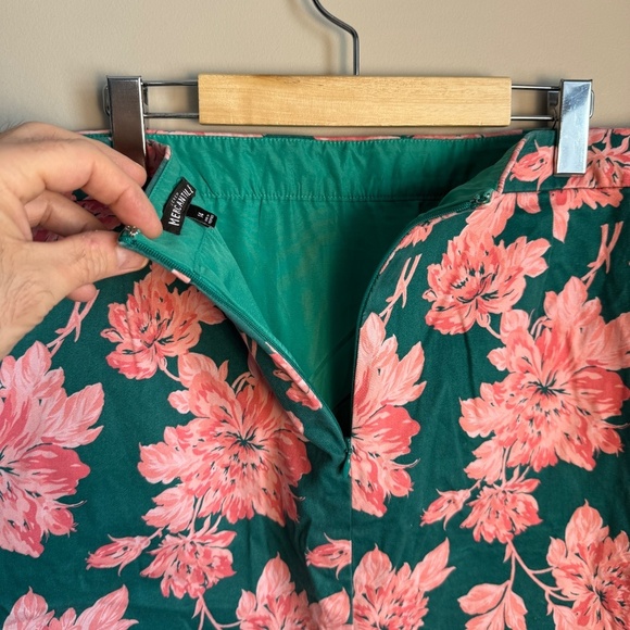 J. Crew Mercantile Women's Floral Print Pencil Skirt Green/Pink Size 14 Lined - Picture 3 of 12